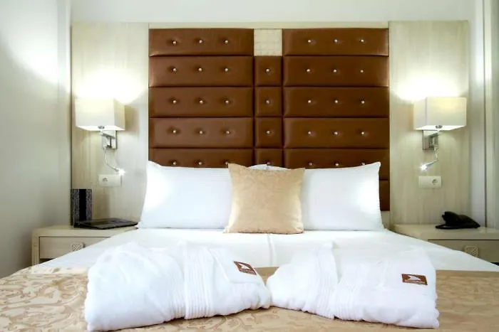 Moon Dreams Torremolinos - Adults Recommended Hotell